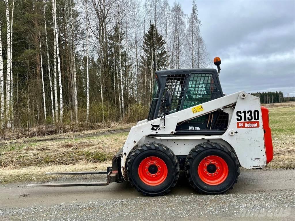 Bobcat S130 Minicargadoras