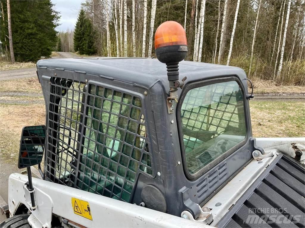 Bobcat S130 Minicargadoras