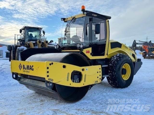 Bomag BW 213D-5 Construcción - Otros