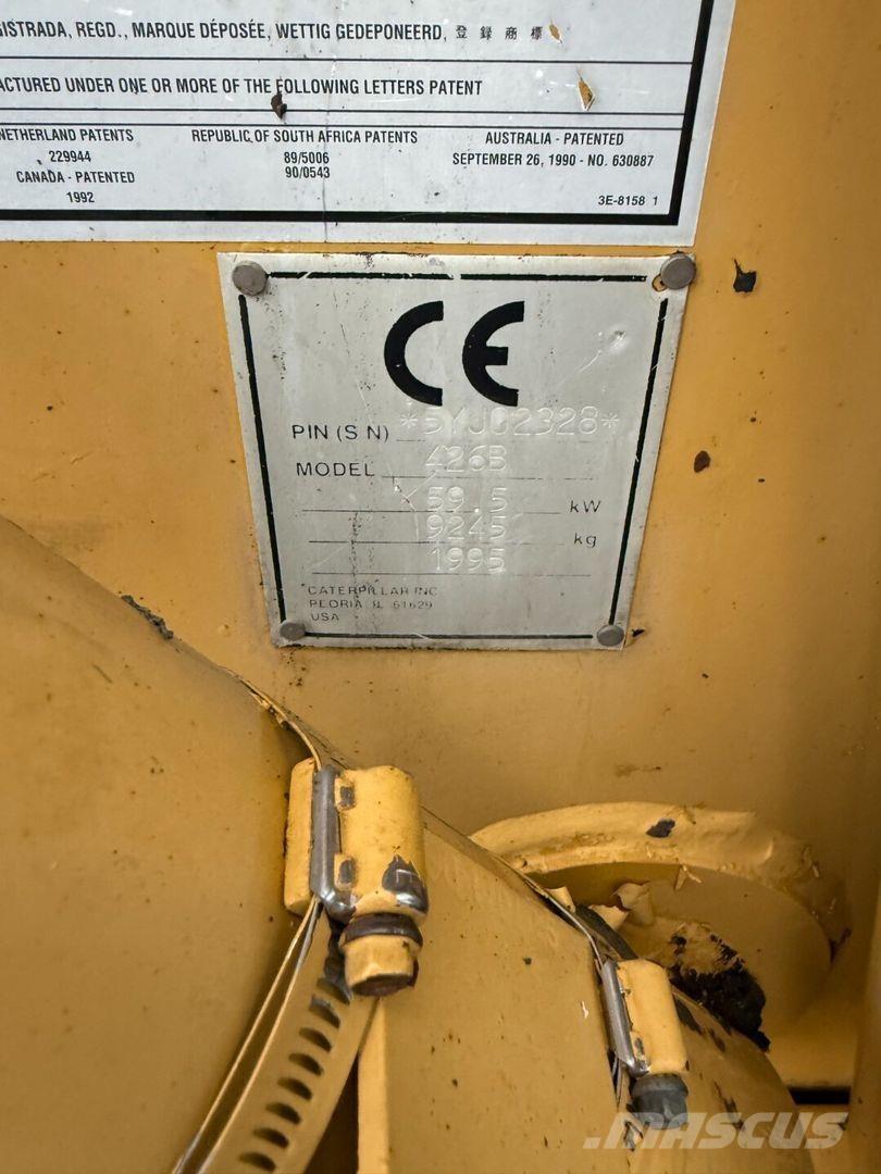 CAT 426B Retrocargadoras