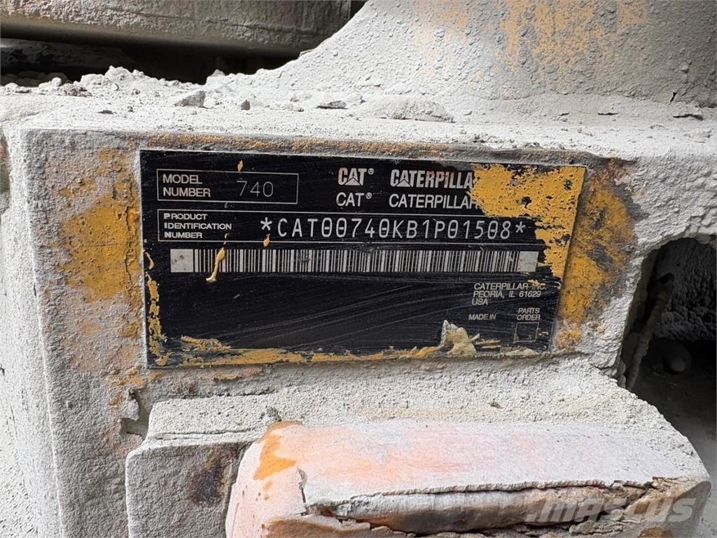 CAT 740 Dúmpers articulados