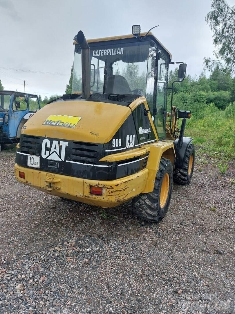 CAT 908 Cargadoras sobre ruedas