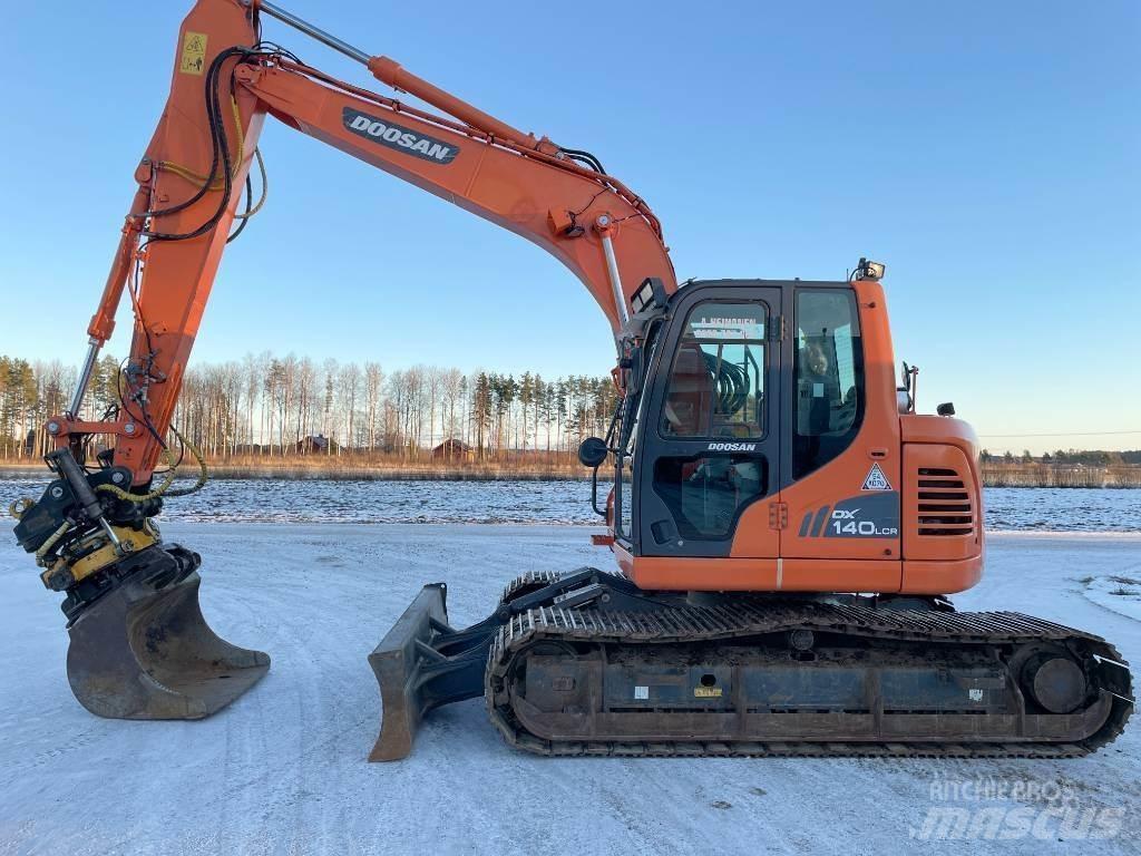 Doosan DX 140 LCR Excavadoras de cadenas