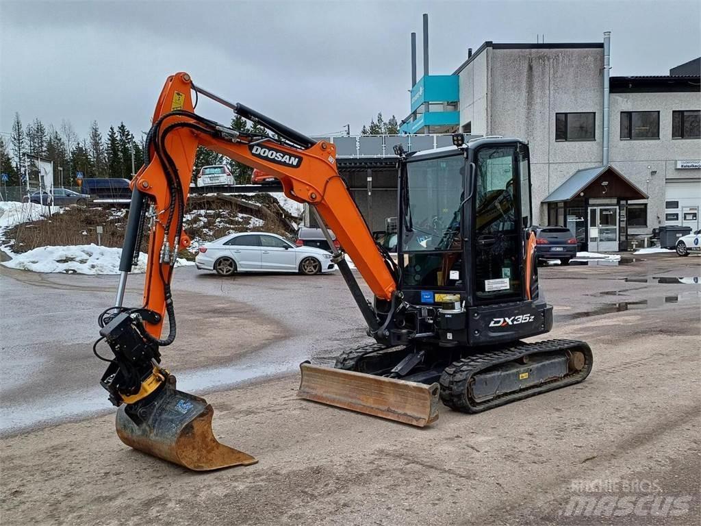 Doosan DX 35 Z Mini excavadoras < 7t