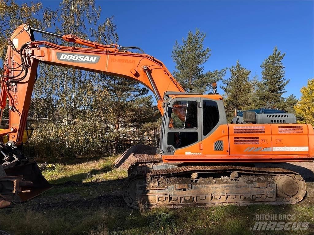 Doosan DX300 LC-3 Excavadoras de cadenas