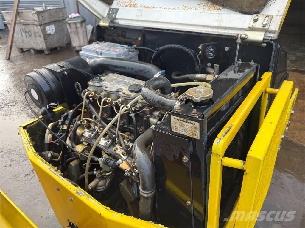 Dynapac CC 100 Construcción - Otros