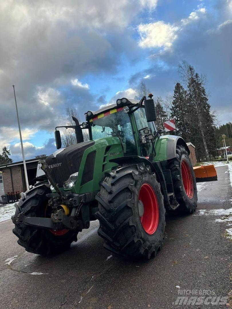 Fendt 828 VARIO Tractores