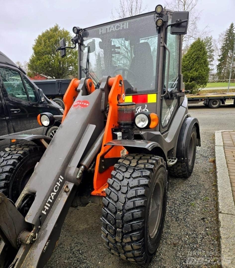 Hitachi ZW75 Palas cargadoras