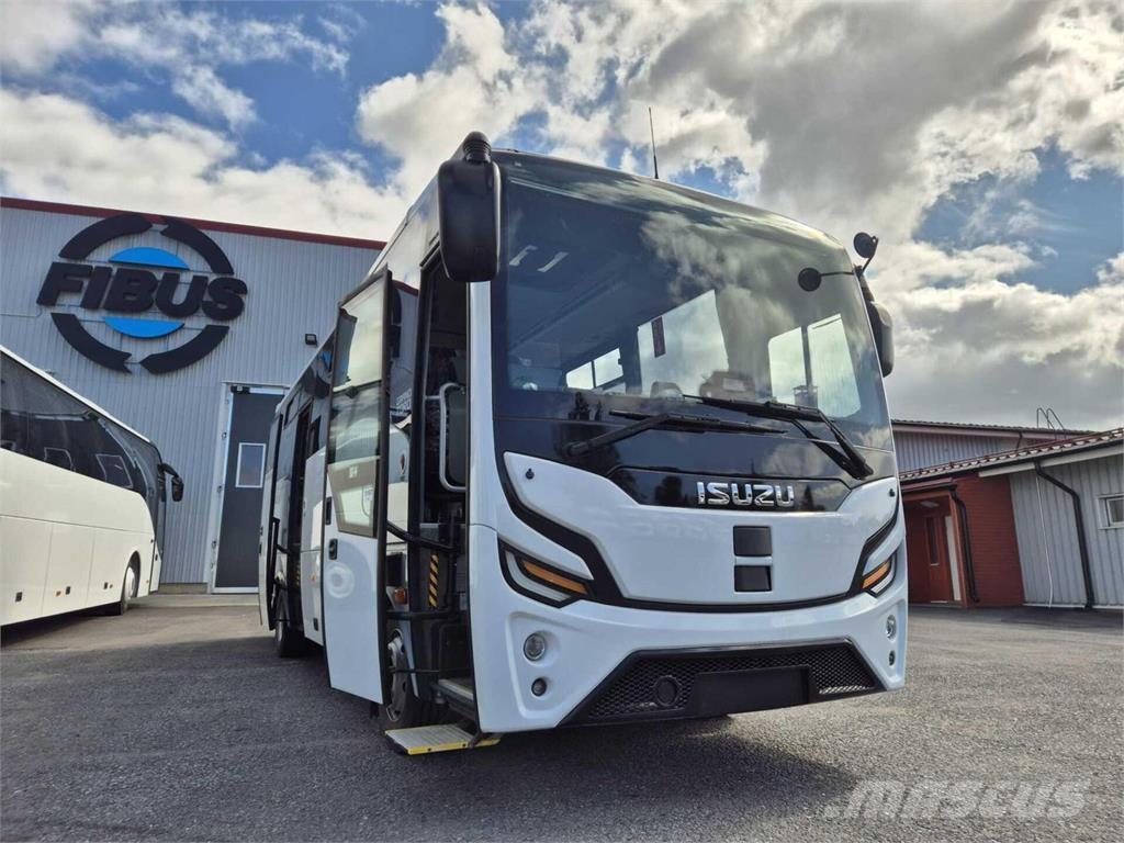 Isuzu Grand Toro Autobuses turísticos