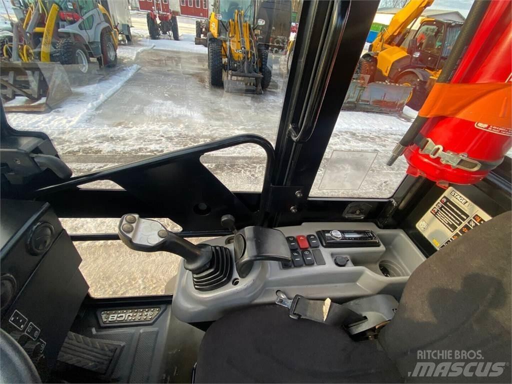 JCB 403 Plus Cargadoras sobre ruedas
