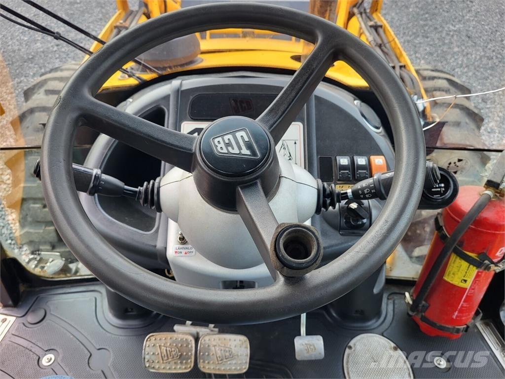 JCB 4CN Retrocargadoras