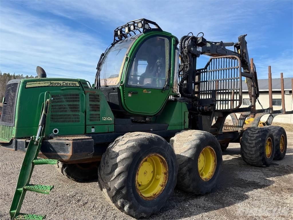 John Deere 1210E Autocargadoras