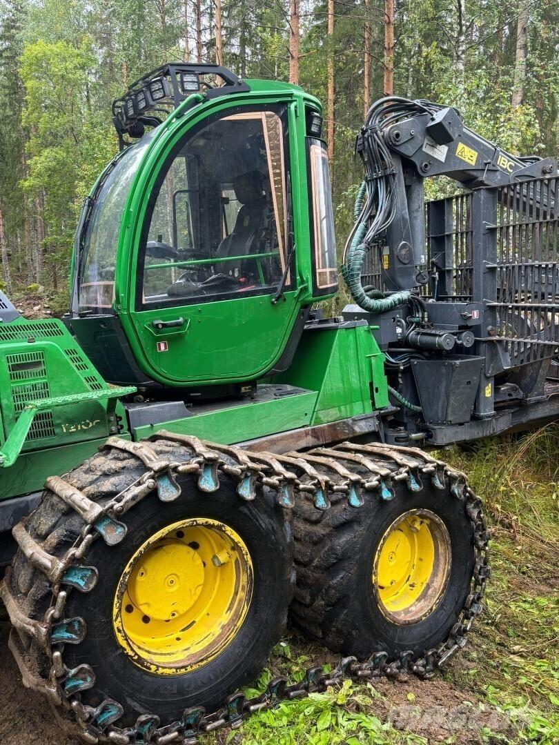 John Deere 1210G Autocargadoras