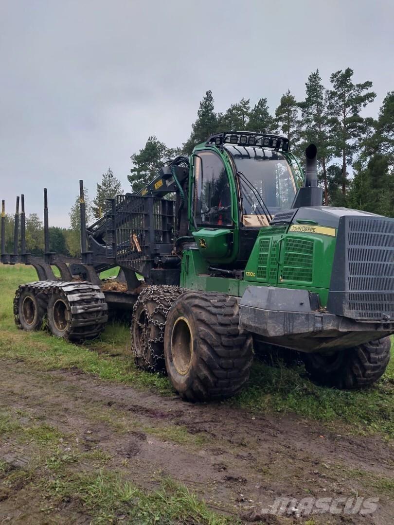 John Deere 1210G Autocargadoras