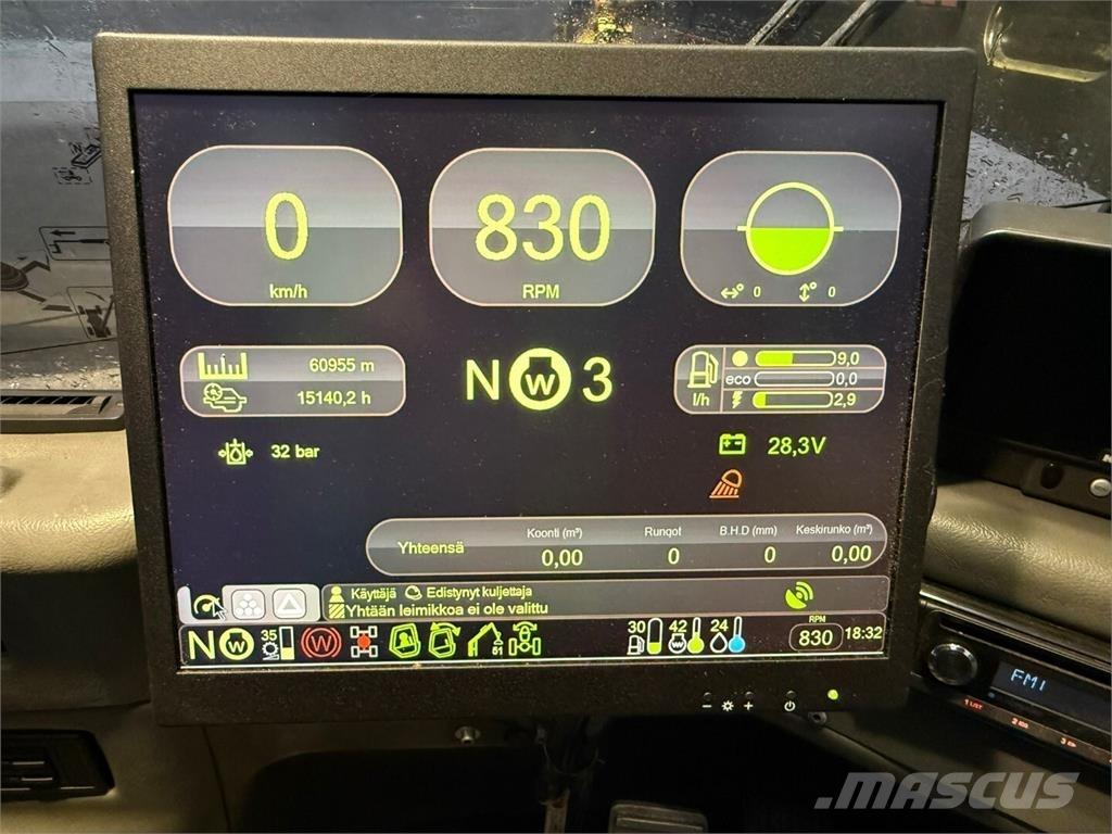 Komatsu 901 TX Cosechadoras