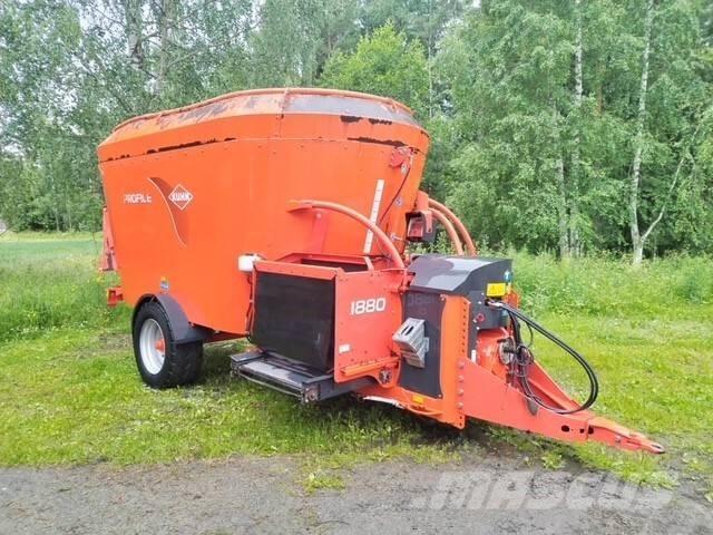 Kuhn Profile 1880 Otros equipos para ganadería