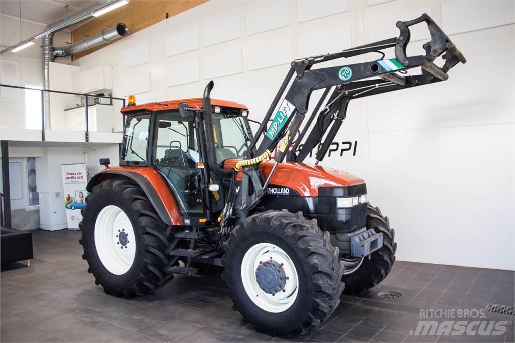 New Holland M135 Tractores