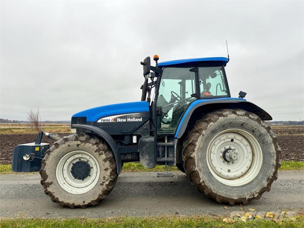 New Holland TM190 Tractores