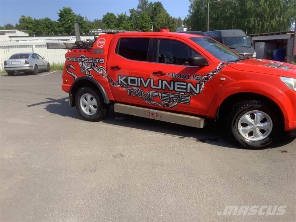 Nissan Navara 4X4 Remolques para transporte de vehículos
