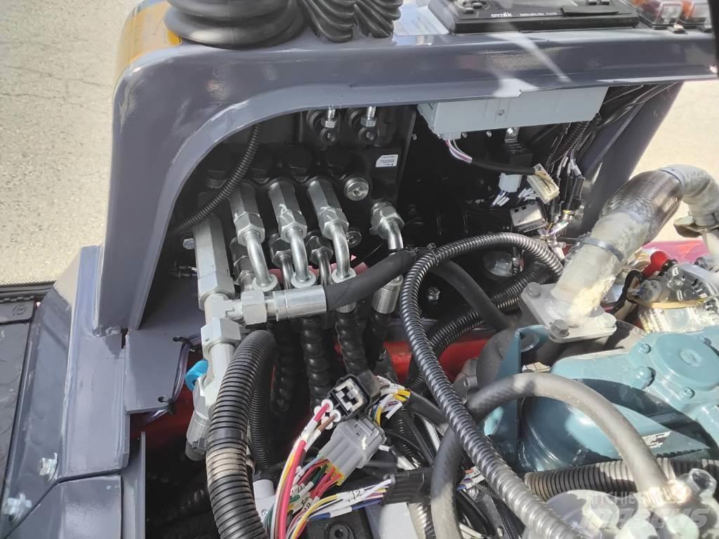 QuattroX QX-810 Palas cargadoras