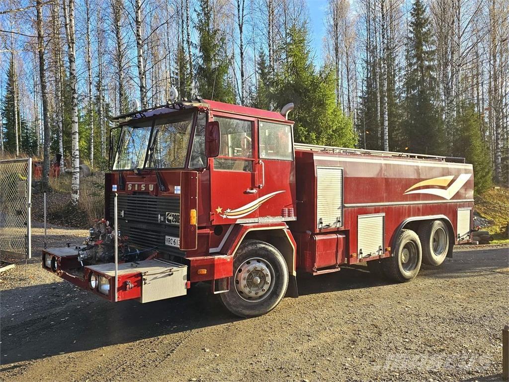 Sisu Paloauto 6X2 Otros camiones