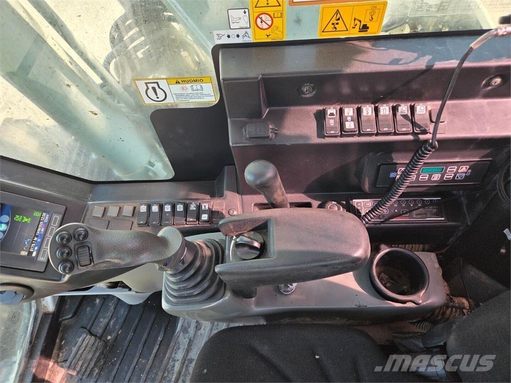 Takeuchi TB2150R Excavadoras de cadenas