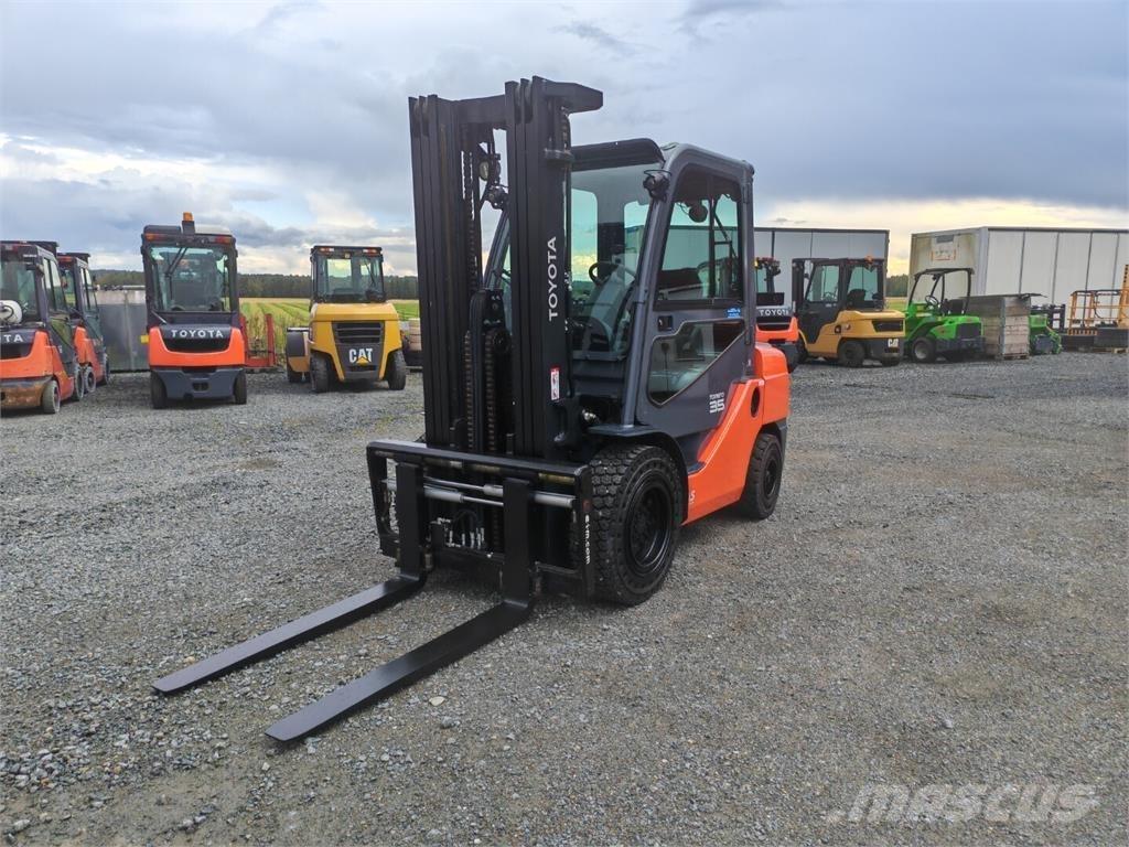 Toyota 02-8FDJF35 Carretillas diesel