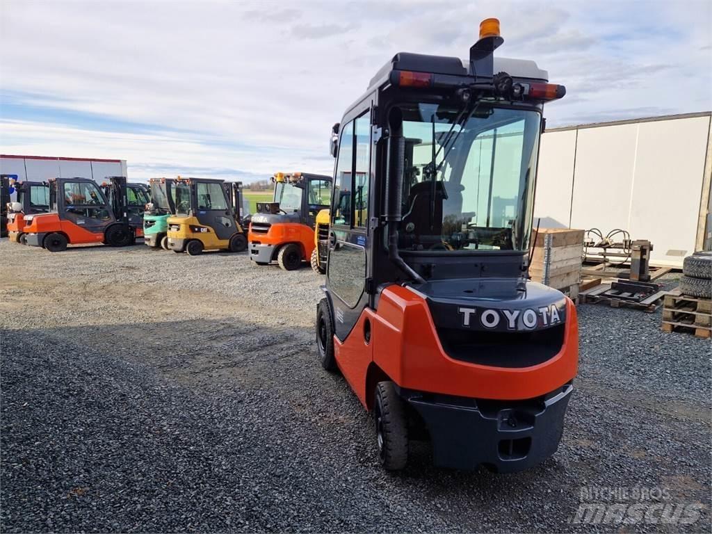 Toyota 52-8FDF25 Carretillas diesel