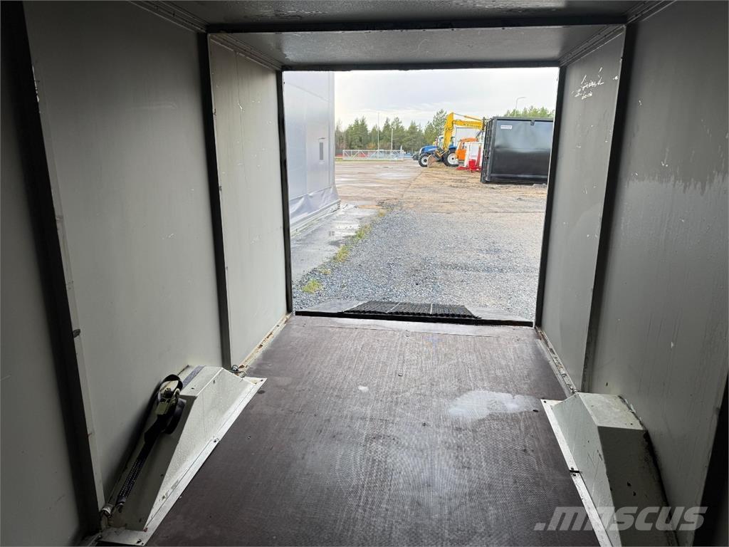  Umpiperäkärry Vehículos de enganche