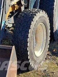 Valmet 600-4 4x4 Tractores