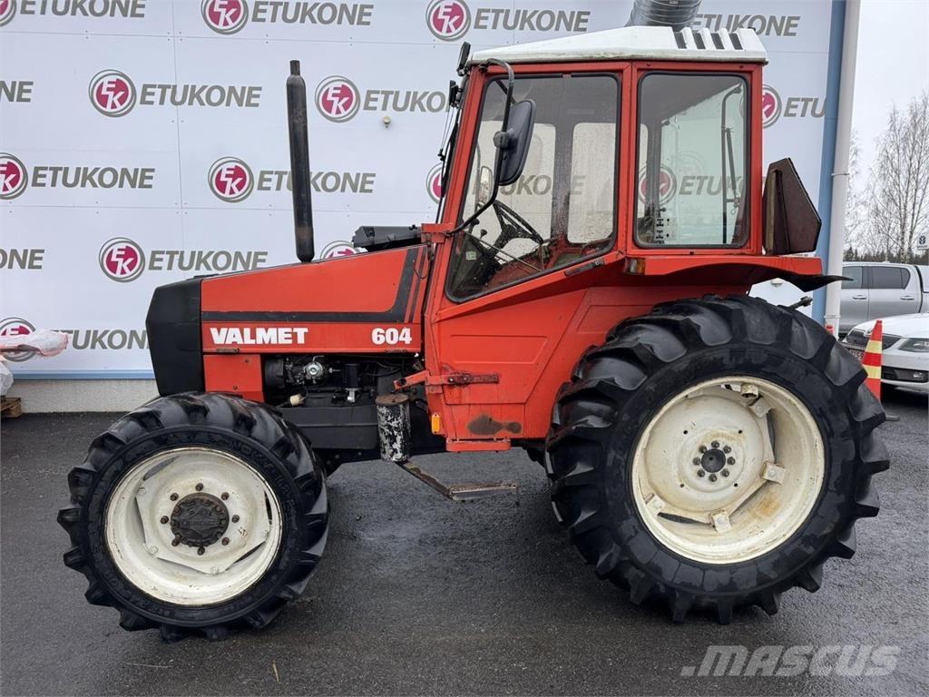 Valmet 604 Tractores