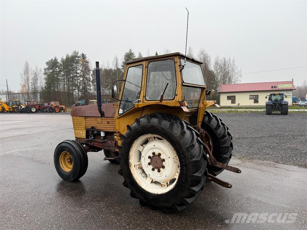 Valmet 702S Tractores