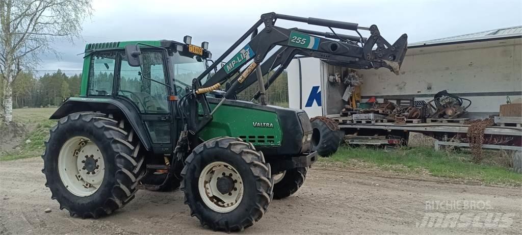 Valtra 6400 Tractores