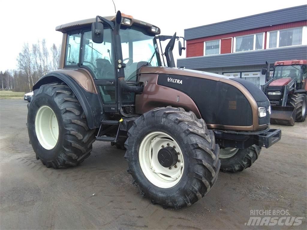 Valtra T 170 Tractores