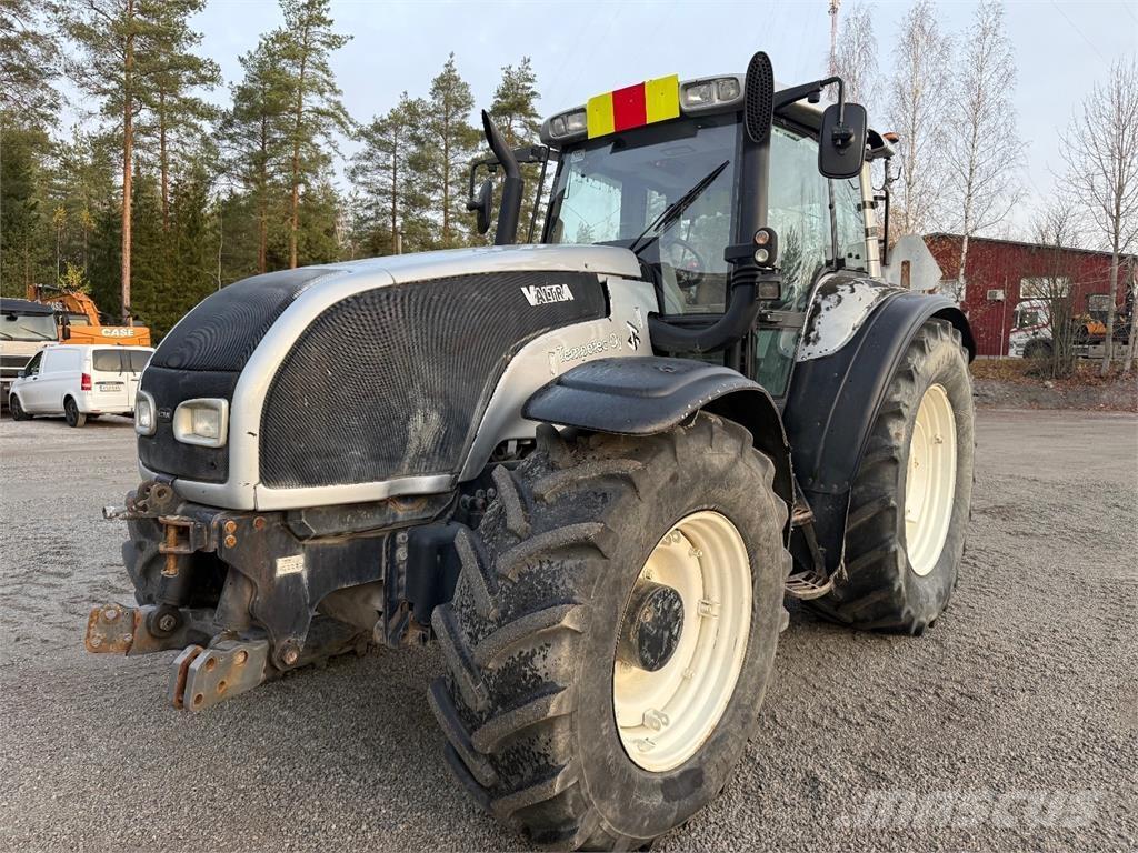 Valtra T190 Tractores