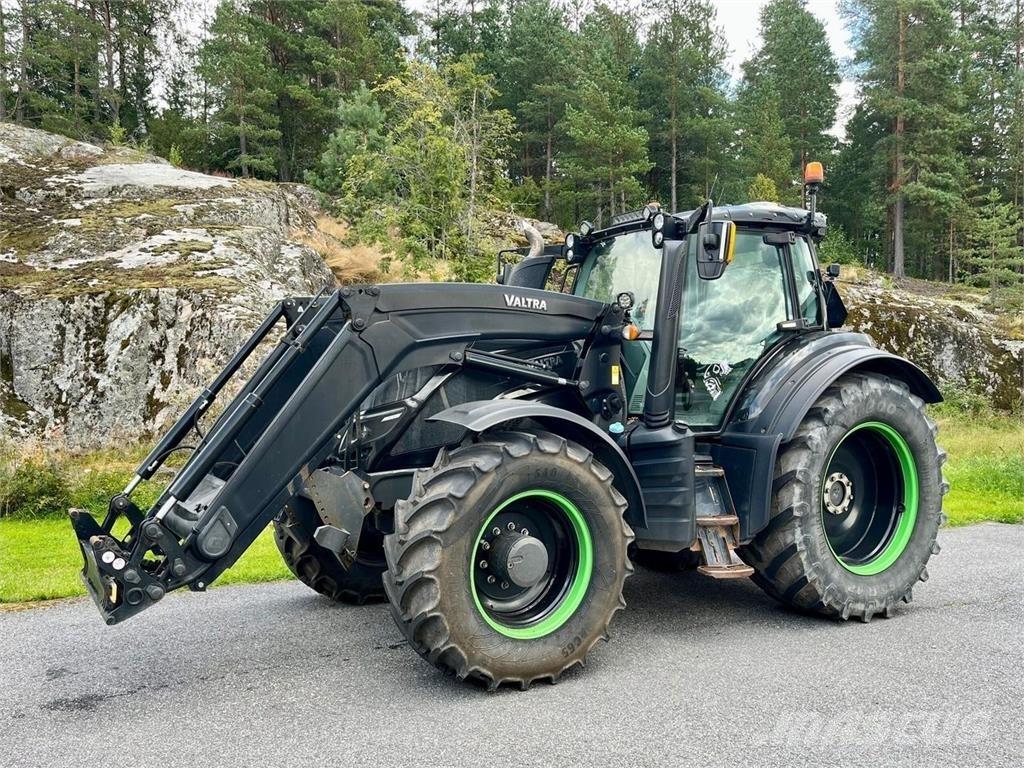 Valtra T234 Versu Tractores