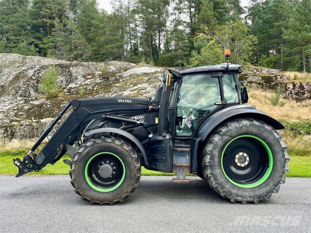 Valtra T234 Versu Tractores