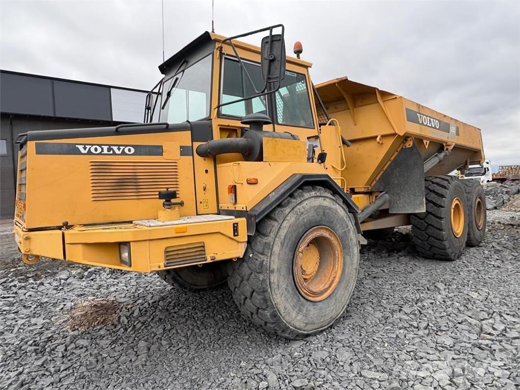Volvo A 25 C Dúmpers articulados