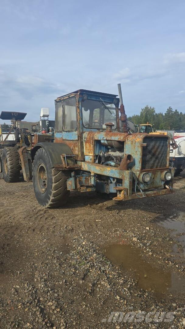 Volvo BM DR 860 Ascensores de personal y montacargas de acceso
