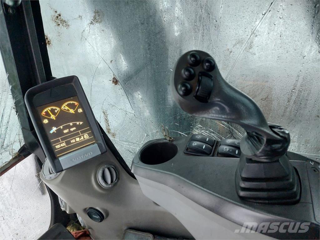 Volvo EC 210 CL Excavadoras de cadenas