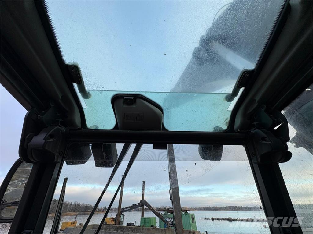 Volvo EC 250 ELR Excavadoras de largo alcance