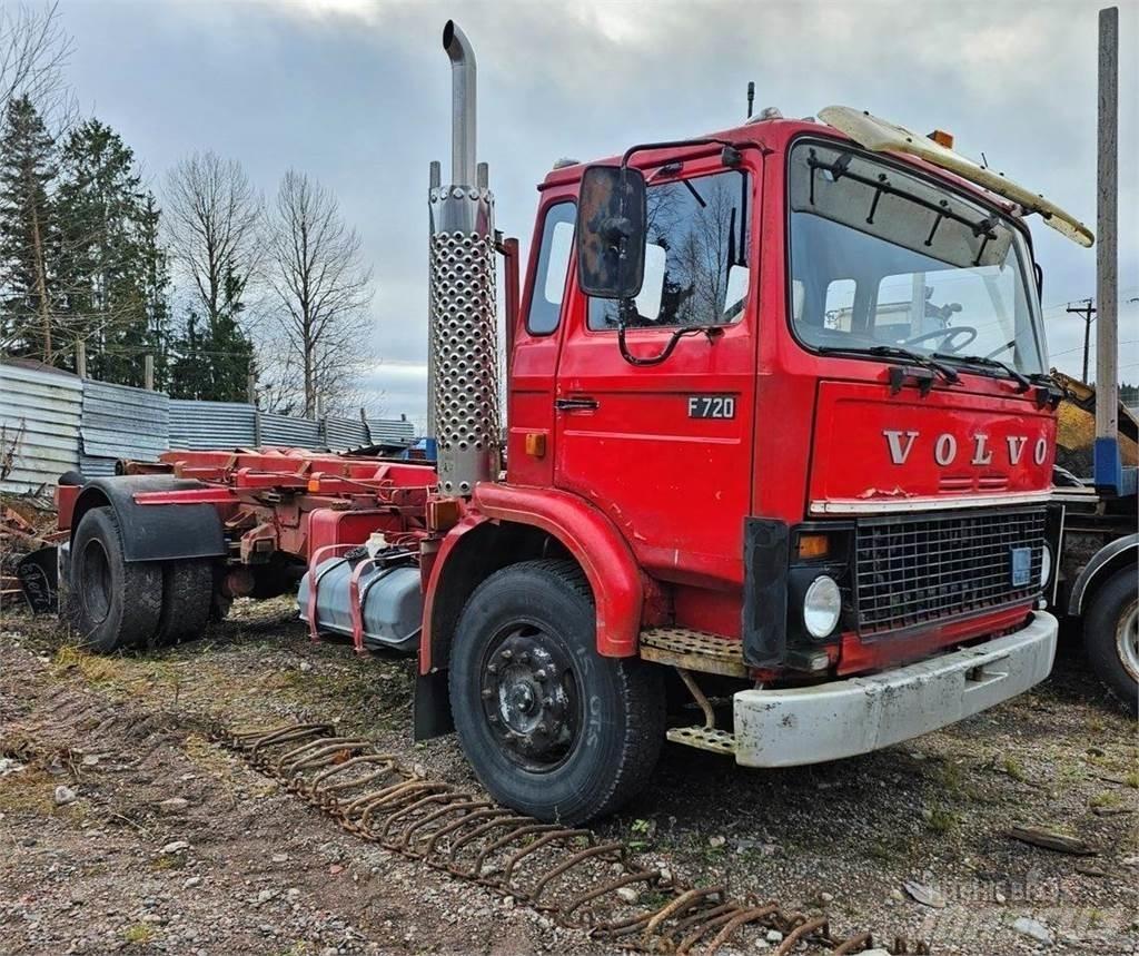 Volvo F720 Camiones polibrazo