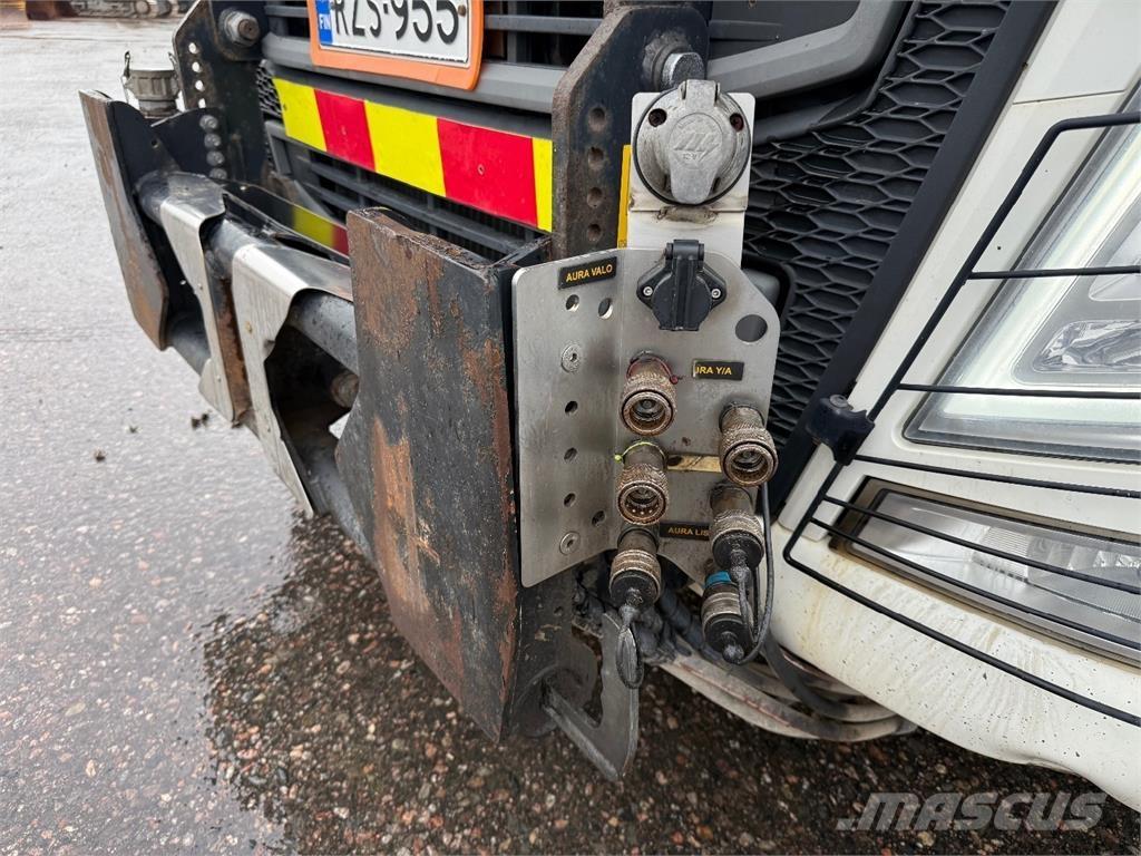 Volvo FH 540 Vehículos - Taller