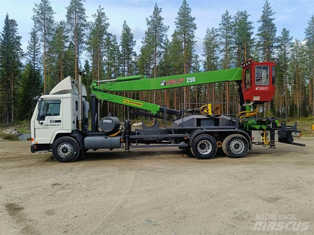 Volvo FL10 Camiones grúa