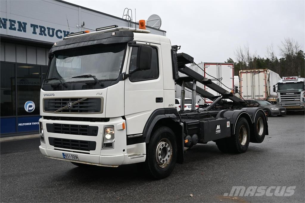 Volvo FM300 6x2 Camiones polibrazo