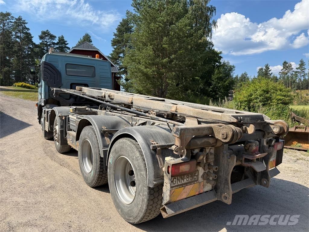 Volvo FM480 8x4 Camiones polibrazo
