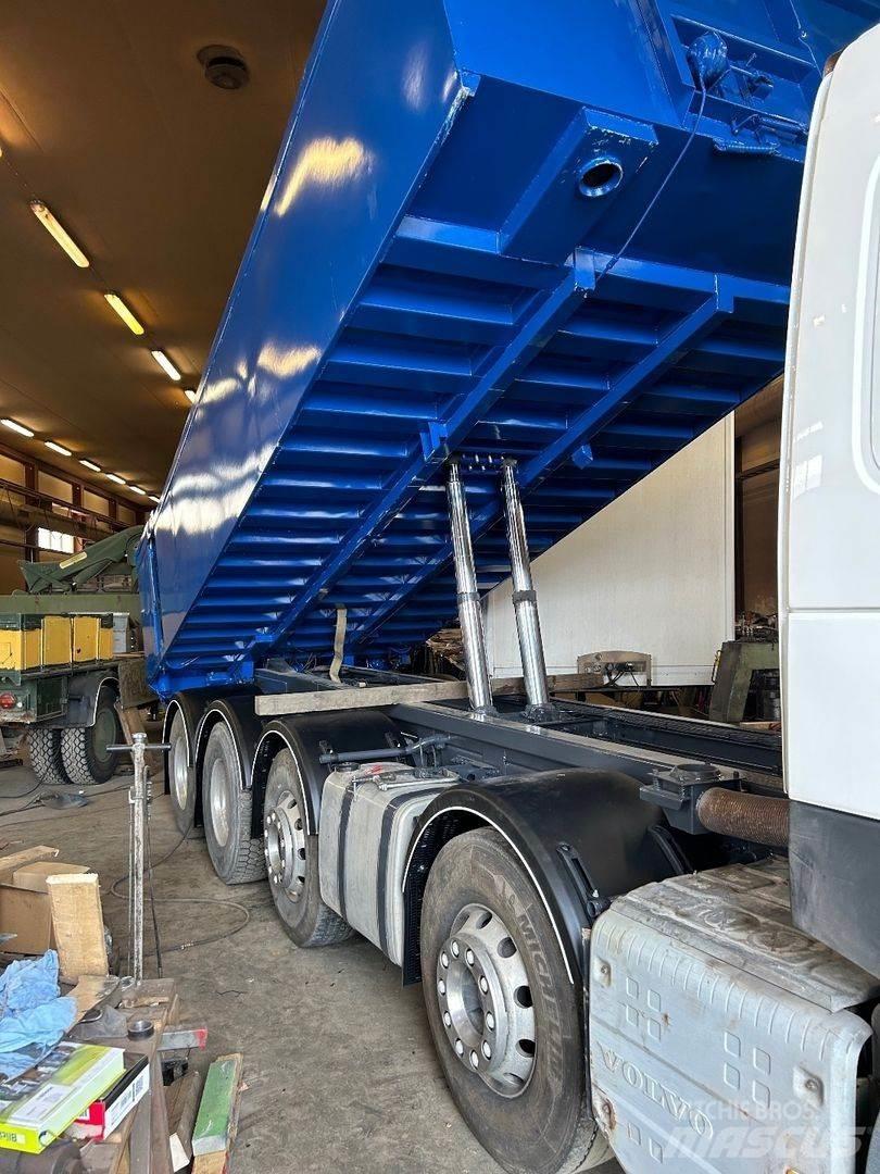 Volvo FMX 540 Camiones bañeras basculantes o volquetes