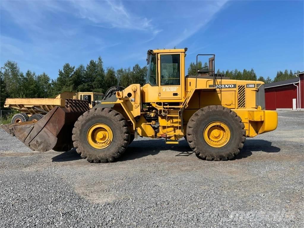 Volvo L180D Cargadoras sobre ruedas