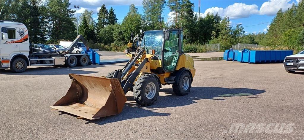 Volvo L25B-P Cargadoras sobre ruedas