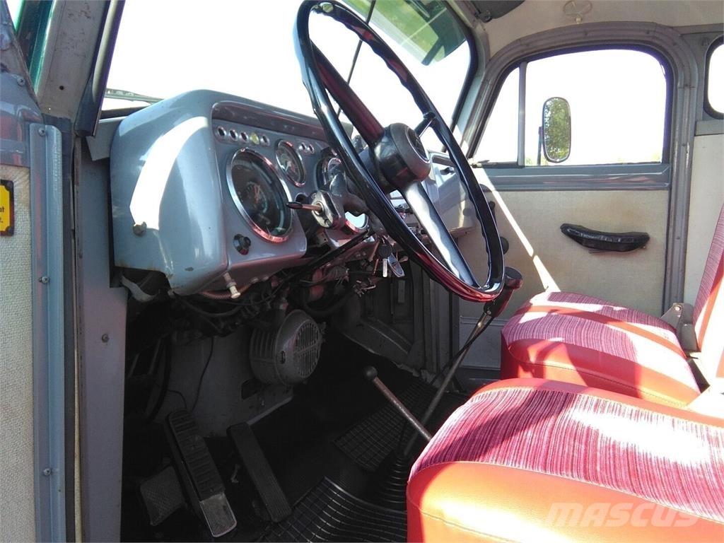 Volvo N 86 Camiones plataforma